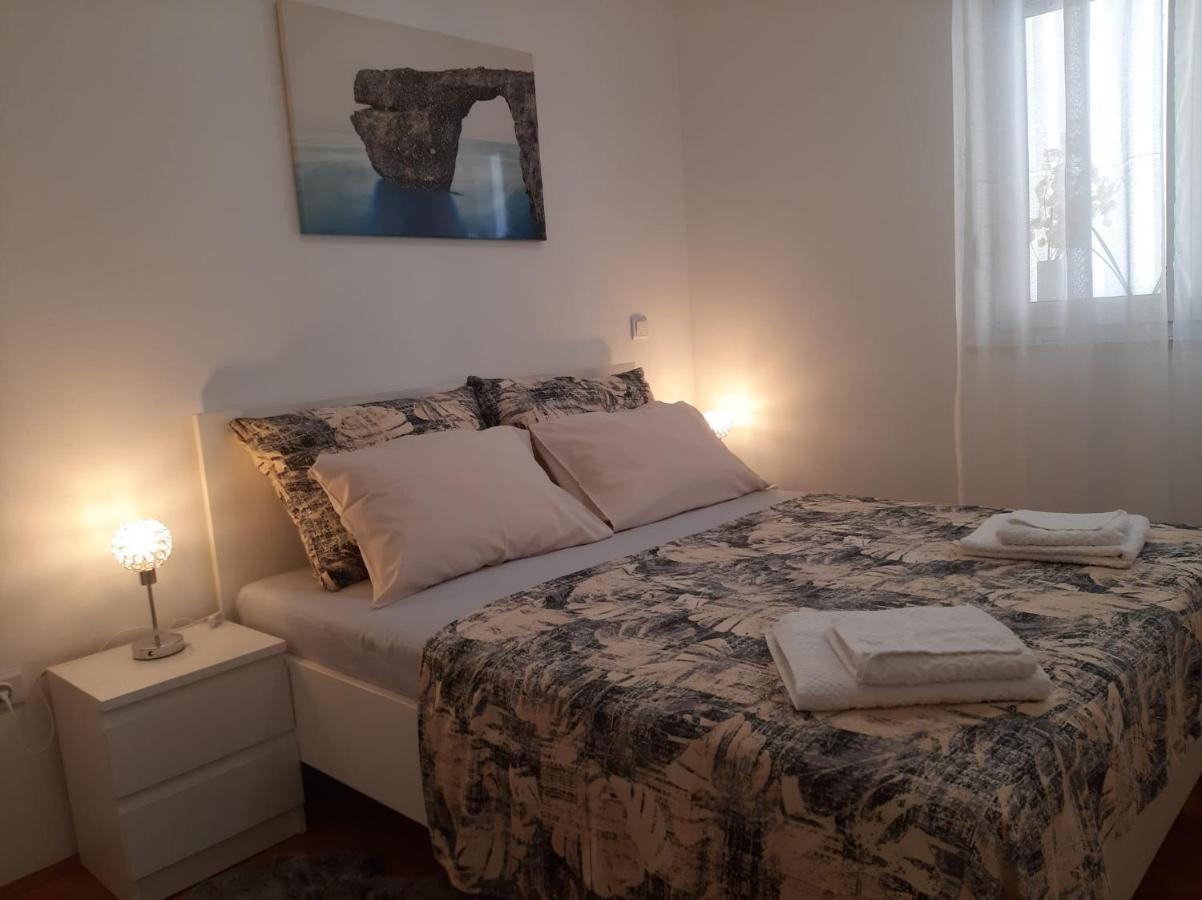 Apartman Sky PUY Exterior foto